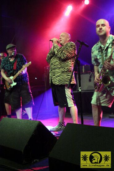 Bad Manners (UK) 19. Potsdamer Ska Festival - Lindenpark Potsdam 10. Juli 2009 (13).jpg